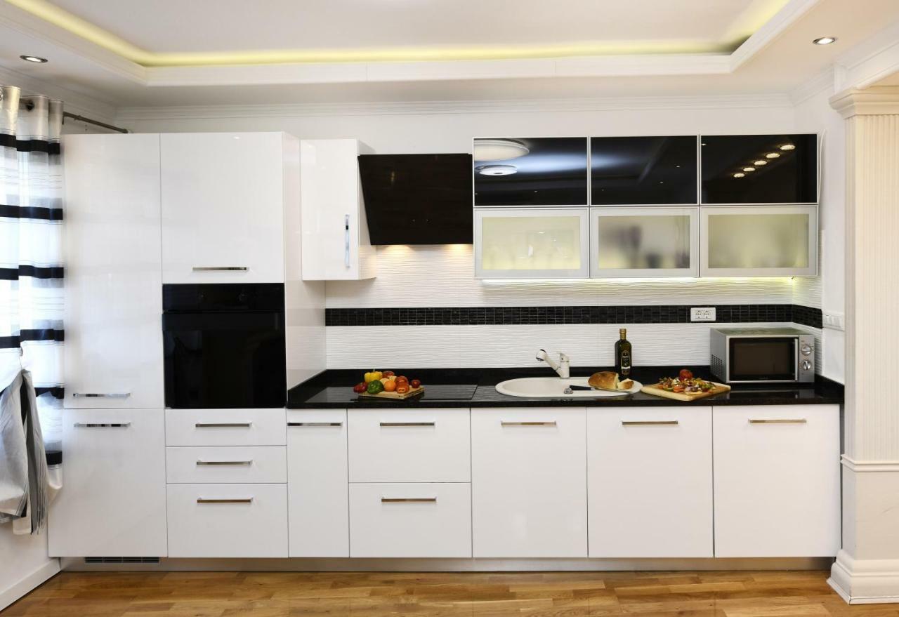 Apartment Markovski Пореч Екстер'єр фото