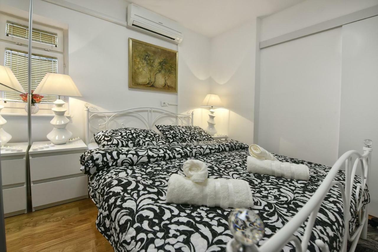 Apartment Markovski Пореч Екстер'єр фото